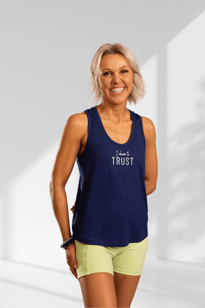 Trust | Dark blue sleeveless racerback activewear top