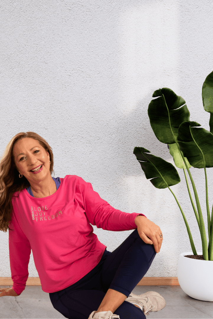 Embracing | Pink long sleeve activewear top for women